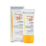 کرم ضد آفتاب بدون رنگ بایودرما SPF50 حجم 30ml
