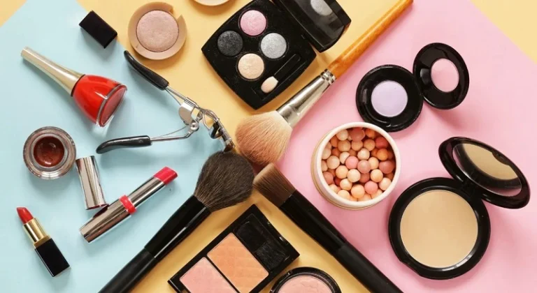 پرفروش ترین برندهای لوازم آرایشی برای خرید عمده