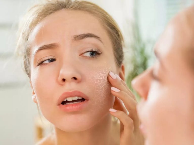 بهترین فوم شستشوی صورت برای پوست خشک