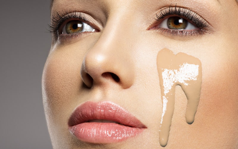 استفاده از کرم پودر + ارایشی مسی